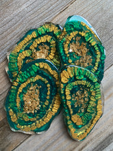 Load image into Gallery viewer, Bright Green Agate Coasters- Set of 4